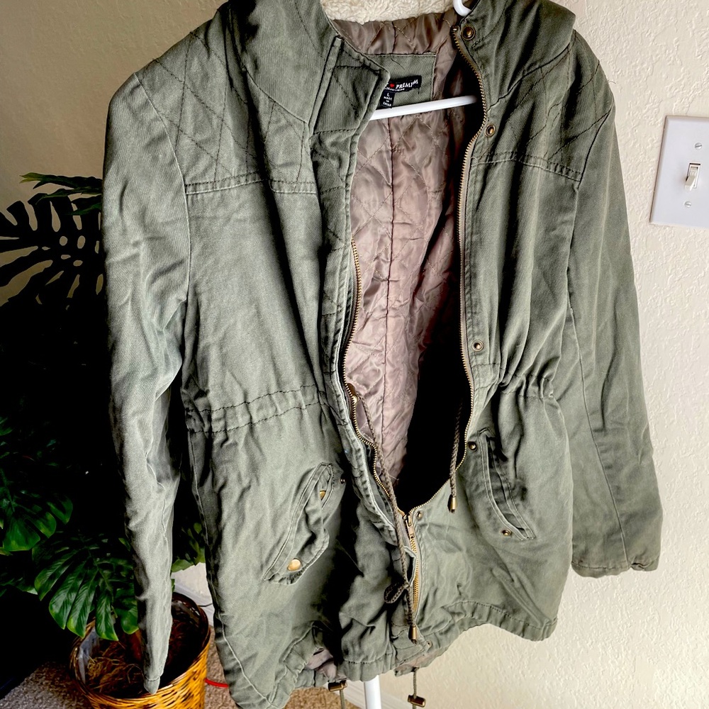 Olive Anorak Jacket With Faux Fur hood Lining And Front Tie!!!!